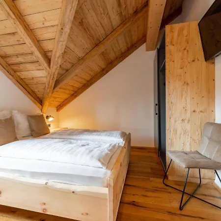 Almapartment Pichl 8-3 Apartman